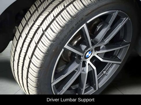 Used 2023 BMW 430i Coupe w/ Premium Package image 32