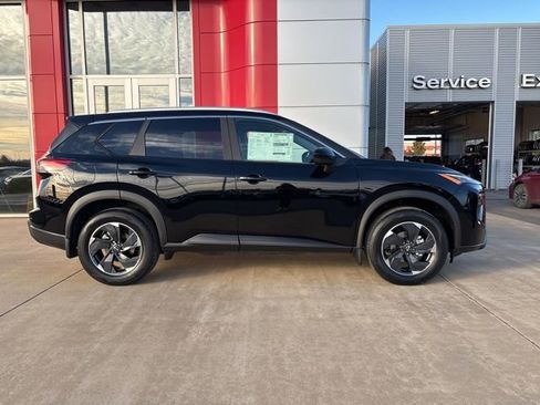 New 2026 Nissan Rogue SV w/ SV Premium Package image 5