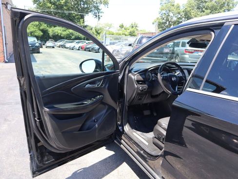 Used 2018 Buick Envision Essence AWD/4WD image 19