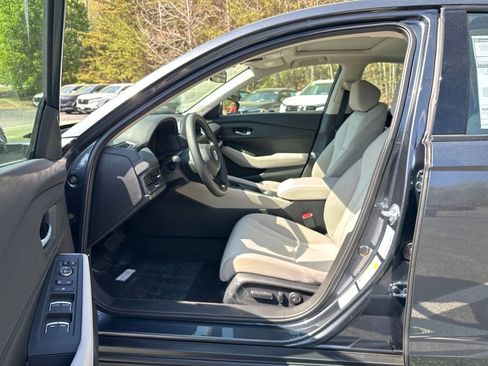 New 2026 Honda Accord SE image 19
