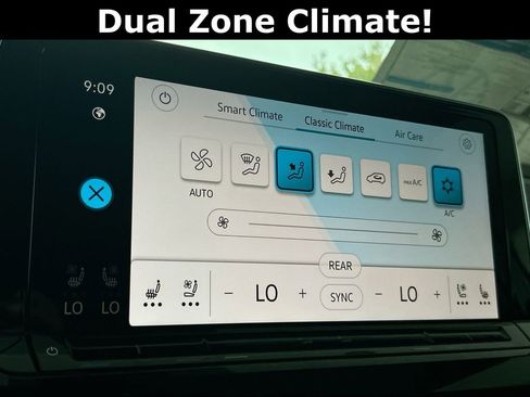 New 2026 Volkswagen Atlas SE image 29