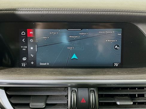 Used 2022 Alfa Romeo Stelvio Ti image 22