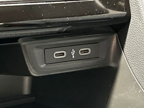 New 2026 Volkswagen Jetta SEL FWD image 13