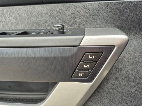 Used 2024 Toyota Tundra Platinum image 12