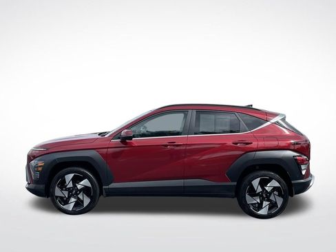 Used 2024 Hyundai Kona Limited AWD/4WD image 2