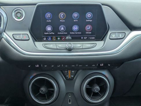 Used 2021 Chevrolet Blazer LT FWD image 5