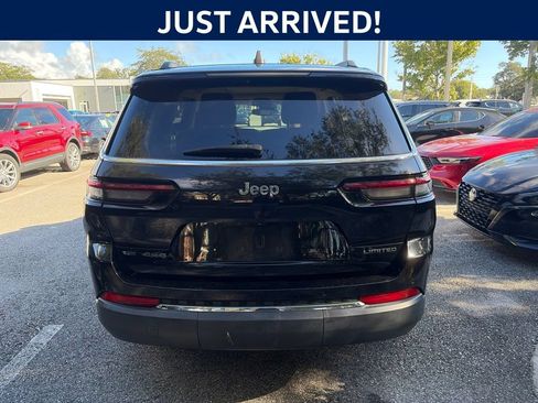 Used 2021 Jeep Grand Cherokee L Limited AWD/4WD image 2