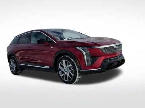 New 2026 Cadillac Optiq Luxury 1 image 8