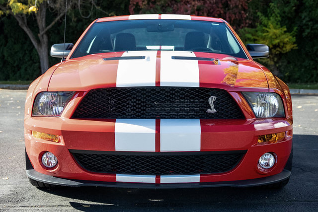 Used 2007 Ford Mustang Shelby GT500 RWD image 12