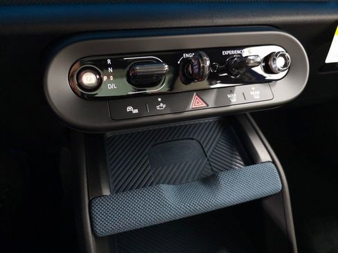 Used 2025 MINI Cooper Countryman S w/ Comfort Package Max image 29