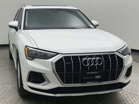 Used 2022 Audi Q3 2.0T Premium w/ Convenience Package image 3