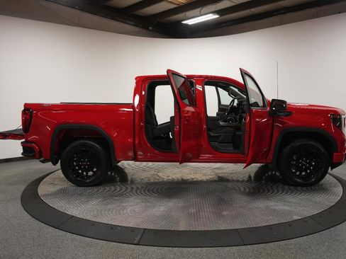 New 2026 GMC Sierra 1500 Elevation image 9