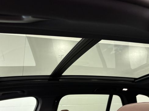 New 2026 BMW X5 sDrive40i RWD image 14