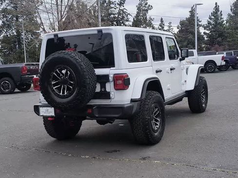 New 2026 Jeep Wrangler Unlimited Rubicon image 8