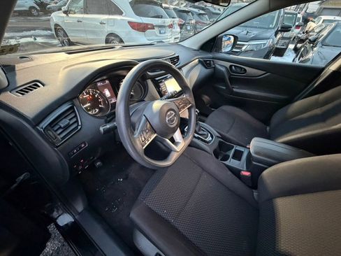 Used 2020 Nissan Rogue Sport S w/ Appearance Package image 12
