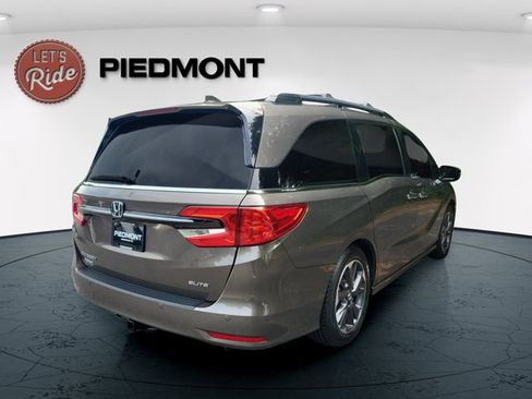 Used 2022 Honda Odyssey Elite image 5