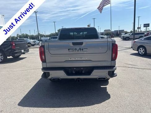 Used 2023 GMC Sierra 1500 Denali Ultimate AWD/4WD image 4