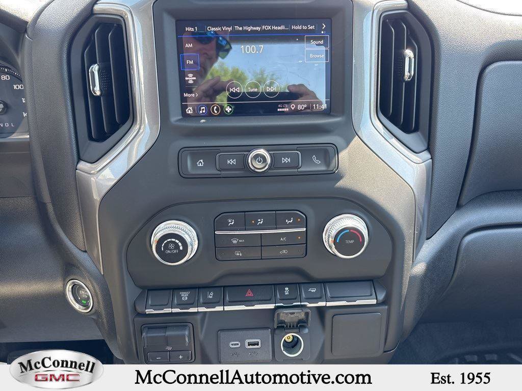 New 2025 GMC Sierra 3500 Pro RWD image 27