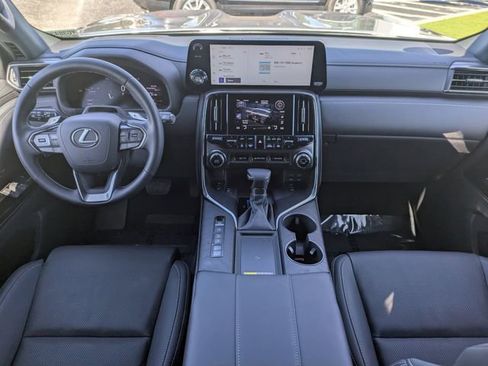 Used 2025 Lexus LX 600 4WD w/ Interior Upgrade Package image 19