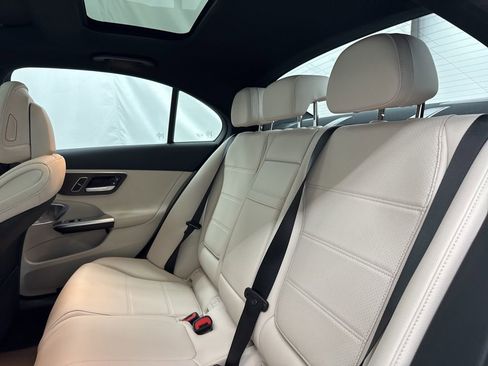 Used 2026 Mercedes-Benz C 300 Sedan image 19