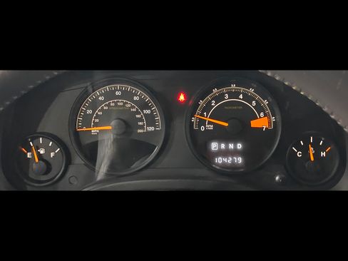 Used 2016 Jeep Patriot High Altitude AWD/4WD image 40