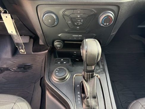 Used 2022 Ford Ranger XL w/ Equipment Group 101A High image 17