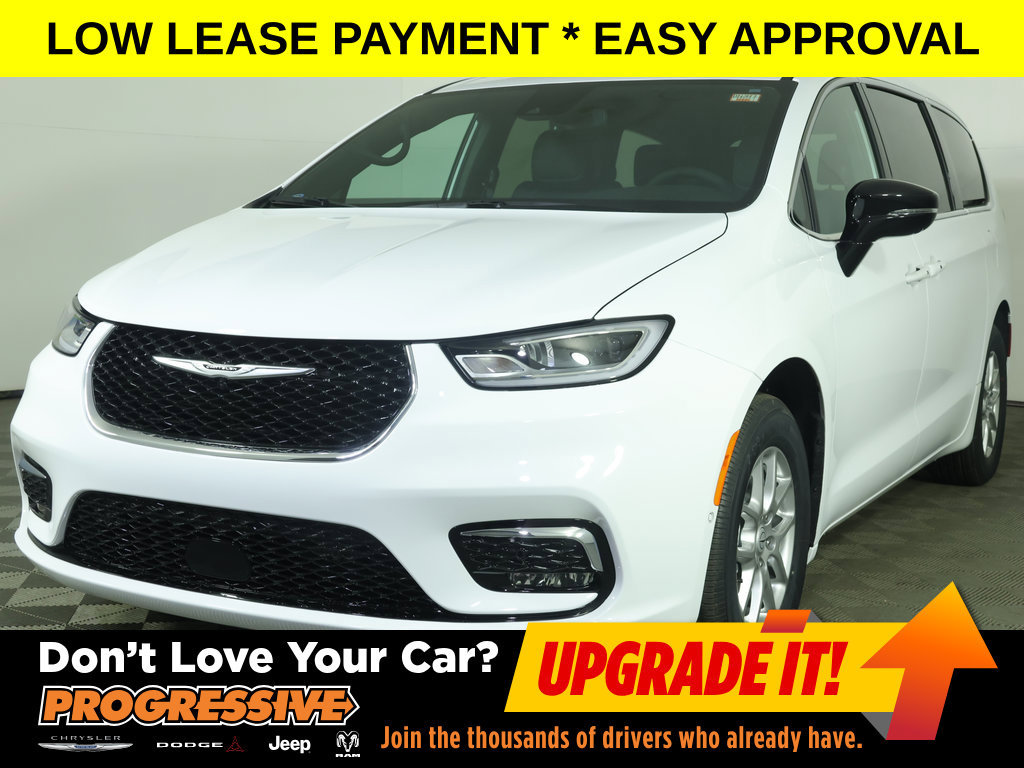 New 2026 Chrysler Pacifica Select FWD image 1