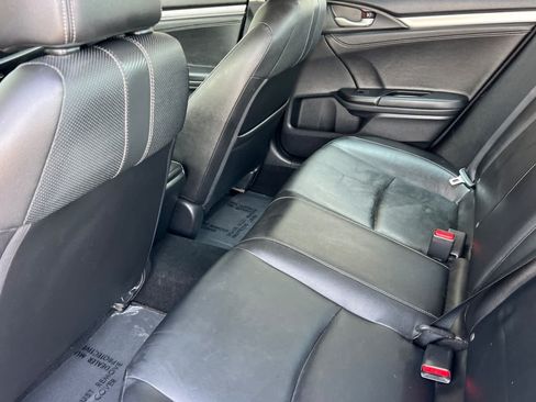 Used 2018 Honda Civic EX-L image 4