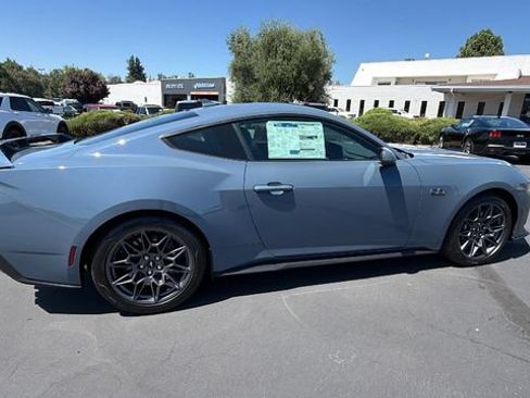 New 2026 Ford Mustang GT Premium w/ GT Performance Package RWD image 3