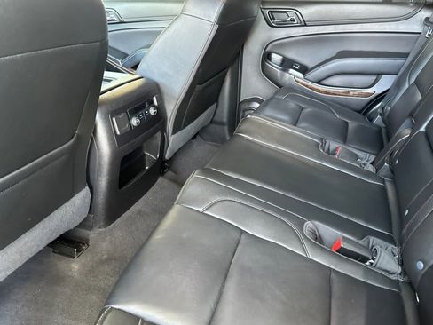 Used 2020 Chevrolet Tahoe LT AWD/4WD image 13
