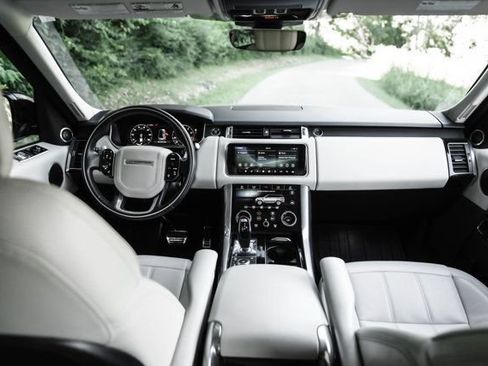 Used 2022 Land Rover Range Rover Sport HSE Silver Edition AWD/4WD image 21