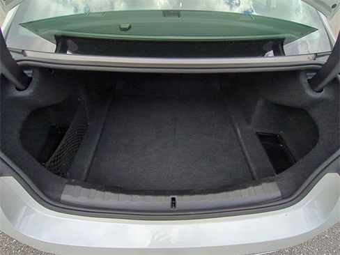 Used 2025 BMW 330i Sedan image 13