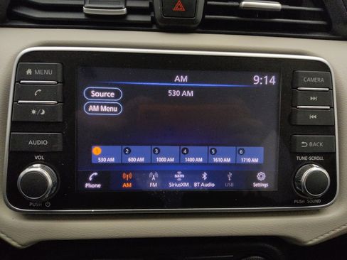 Used 2021 Nissan Versa SV image 25