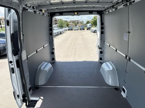 Used 2026 Mercedes-Benz Sprinter 2500 image 25