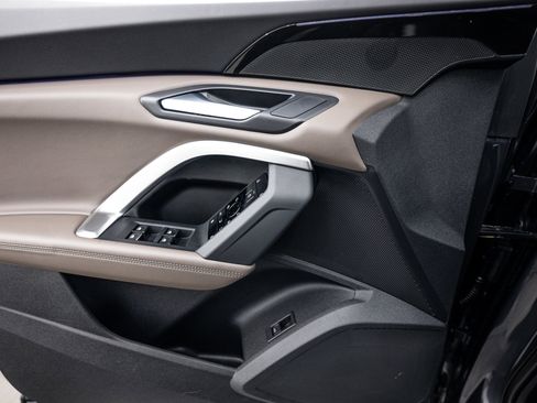 Certified 2025 Audi Q5 Premium w/ Convenience Package image 14