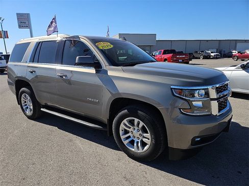 Used 2019 Chevrolet Tahoe LT w/ Luxury Package image 10