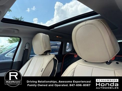 Used 2022 Jeep Compass Limited w/ Elite Group AWD/4WD image 7