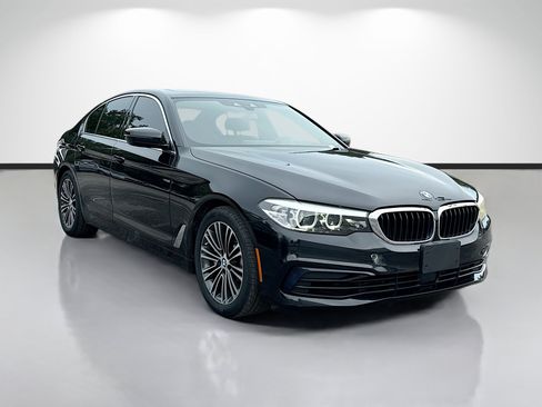 Used 2019 BMW 540i RWD image 1