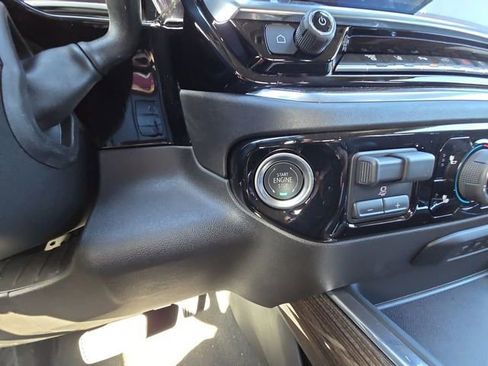 New 2025 Chevrolet Silverado 2500 LT w/ All Star Edition AWD/4WD image 17