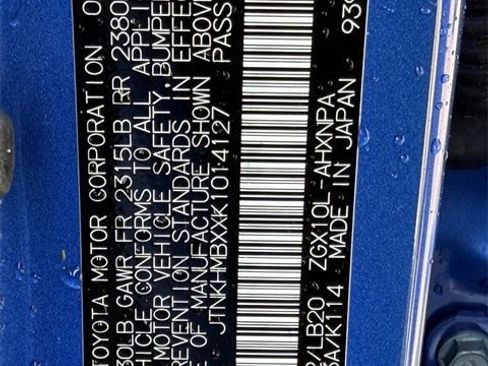 Used 2019 Toyota C-HR Limited image 32