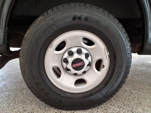 Used 2017 GMC Savana 3500 LS RWD image 7