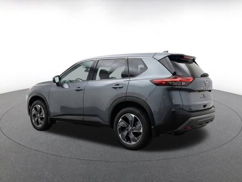 Used 2025 Nissan Rogue SV FWD image 7