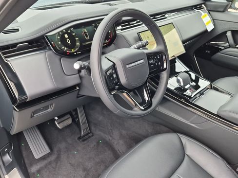 New 2026 Land Rover Range Rover Sport Dynamic SE AWD/4WD image 2