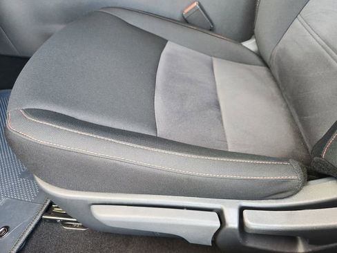 New 2025 Nissan Sentra SR w/ Midnight Edition image 18