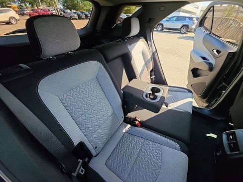 Used 2022 Chevrolet Equinox LS AWD/4WD image 27