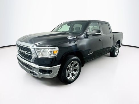Used 2022 RAM 1500 Big Horn AWD/4WD image 3