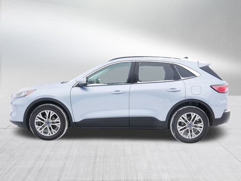 Used 2022 Ford Escape SEL image 4