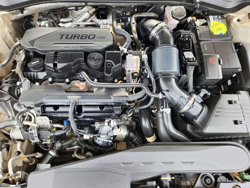 Used 2022 Kia K5 LXS image 39