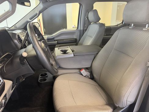 Used 2016 Ford F150 XLT w/ Equipment Group 302A Luxury image 16