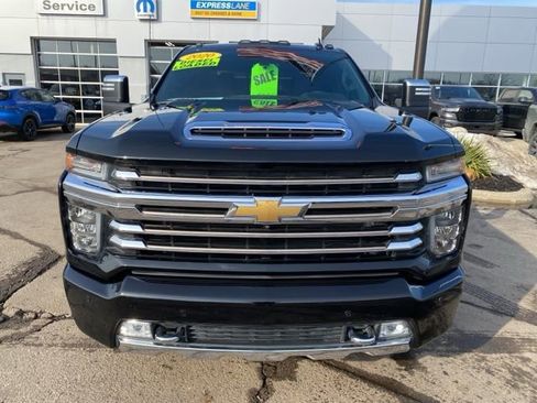 Used 2020 Chevrolet Silverado 2500 High Country w/ Technology Package image 10